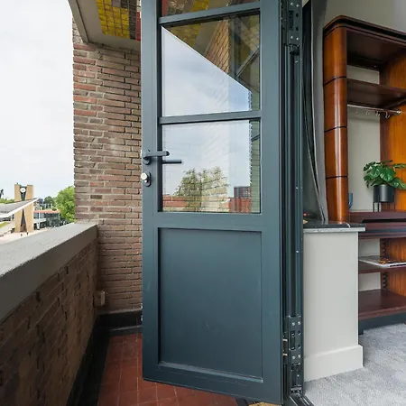 דירה Apart-Hotel Near 013 Poppodium With Balcony And Ac