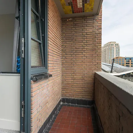Apart-Hotel Near 013 Poppodium With Balcony And Ac